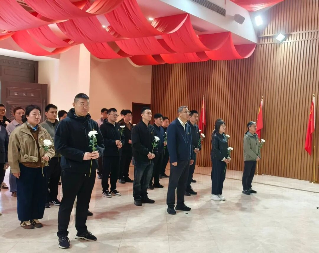 江陰市廣泛開展清明祭英烈主題活動(dòng)